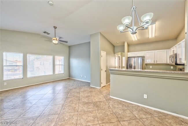 Building Photo - 6451 Saddle Up Ave