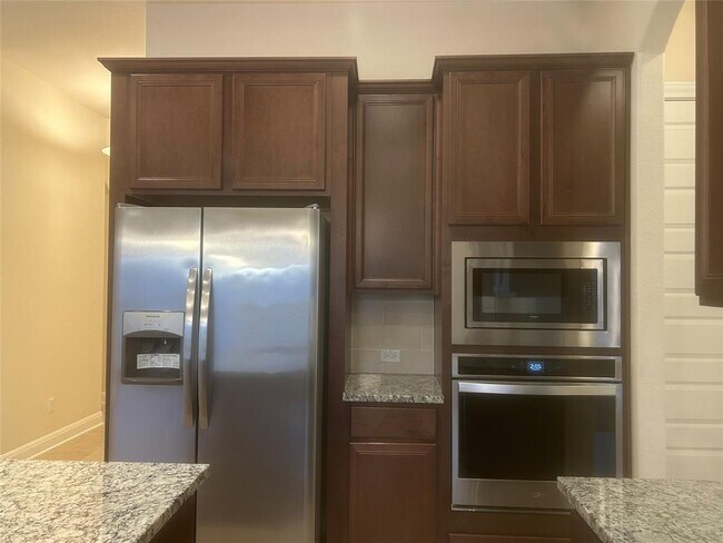 Building Photo - 3750 E Palm Valley Blvd