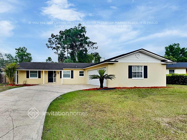 Primary Photo - 2520 Eastbrook Blvd