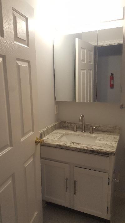 Building Photo - 1617 Christian St