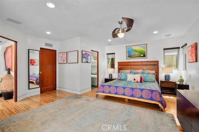 Building Photo - 330 Calle de Arboles