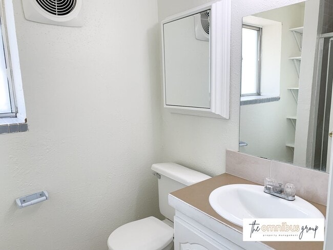 Building Photo - 3BD Home in Desirable Westminster Location!