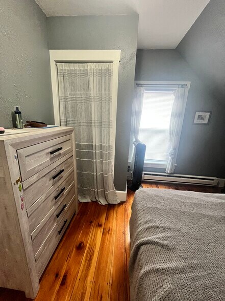 Building Photo - 27 Dearborn Ave