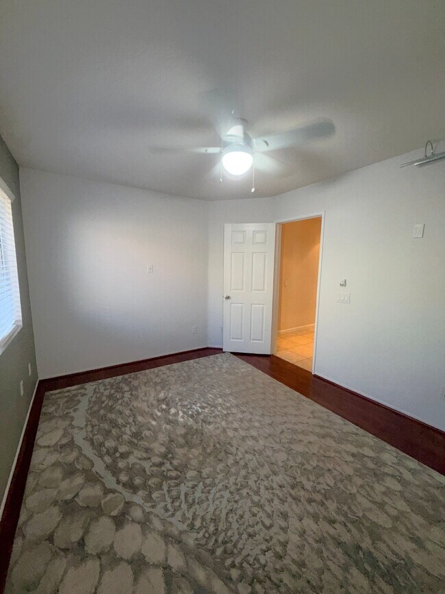 Building Photo - 3-Bedroom Home, Large Rear Yard! La Quinta, Long-term (1 Year) Rental