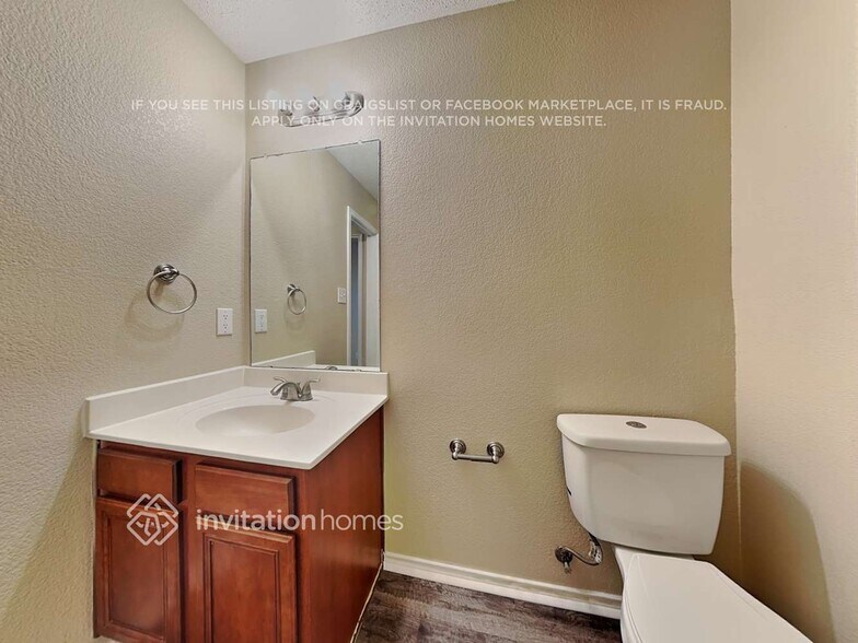 Building Photo - 2203 Wichita Tr