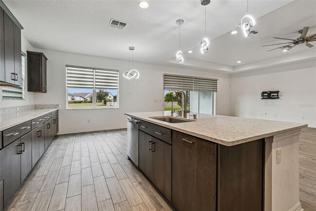 Building Photo - 10752 Green Harvest Dr.