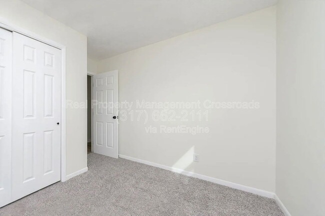 Building Photo - 7737 Southfield Dr