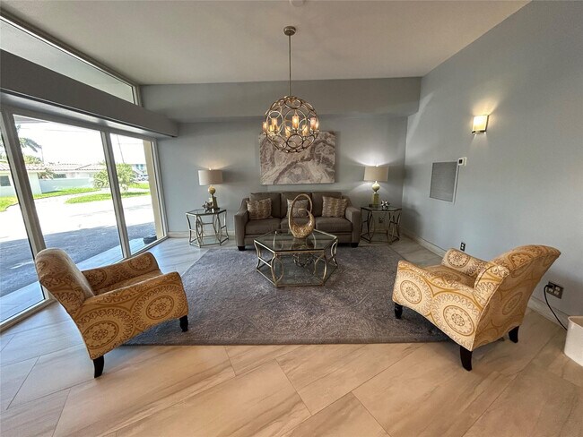 Building Photo - 1200 Hibiscus Ave