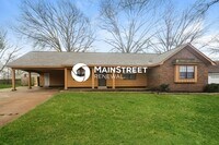 Building Photo - 4 Bedroom Pet-Friendly Home in Southaven, ...