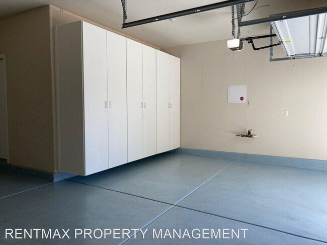 Building Photo - 4 br, 2.5 bath House - 688 CALAMUS PALMS PL