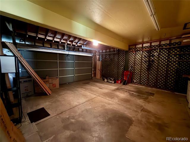 Building Photo - 5460 S Rifle St