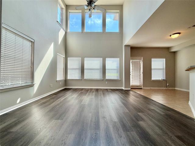 Building Photo - 8738 Bigelow Dr