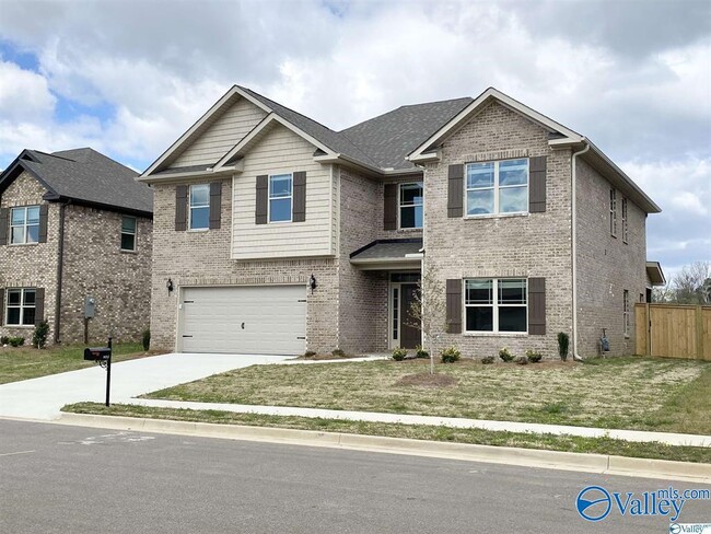 Primary Photo - 16312 Trestle St