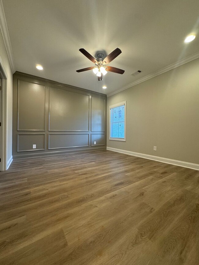 Building Photo - Brand New Twin Home