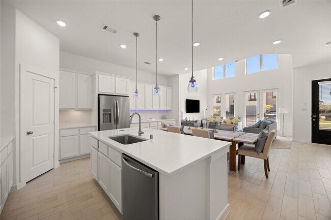 Building Photo - 19730 Curved Steel Dr