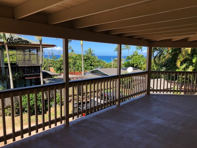 Building Photo - 5128 Lower Honoapiilani Rd