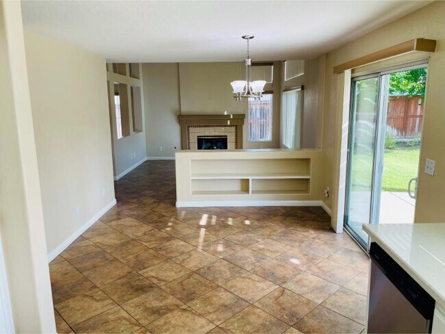 Building Photo - 31495 Corte Rimola