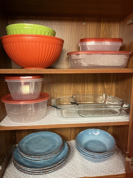 Dinnerware - 233 Emory Pl
