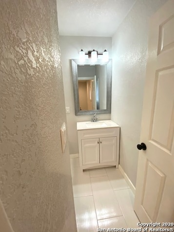 Building Photo - 603 Devine St