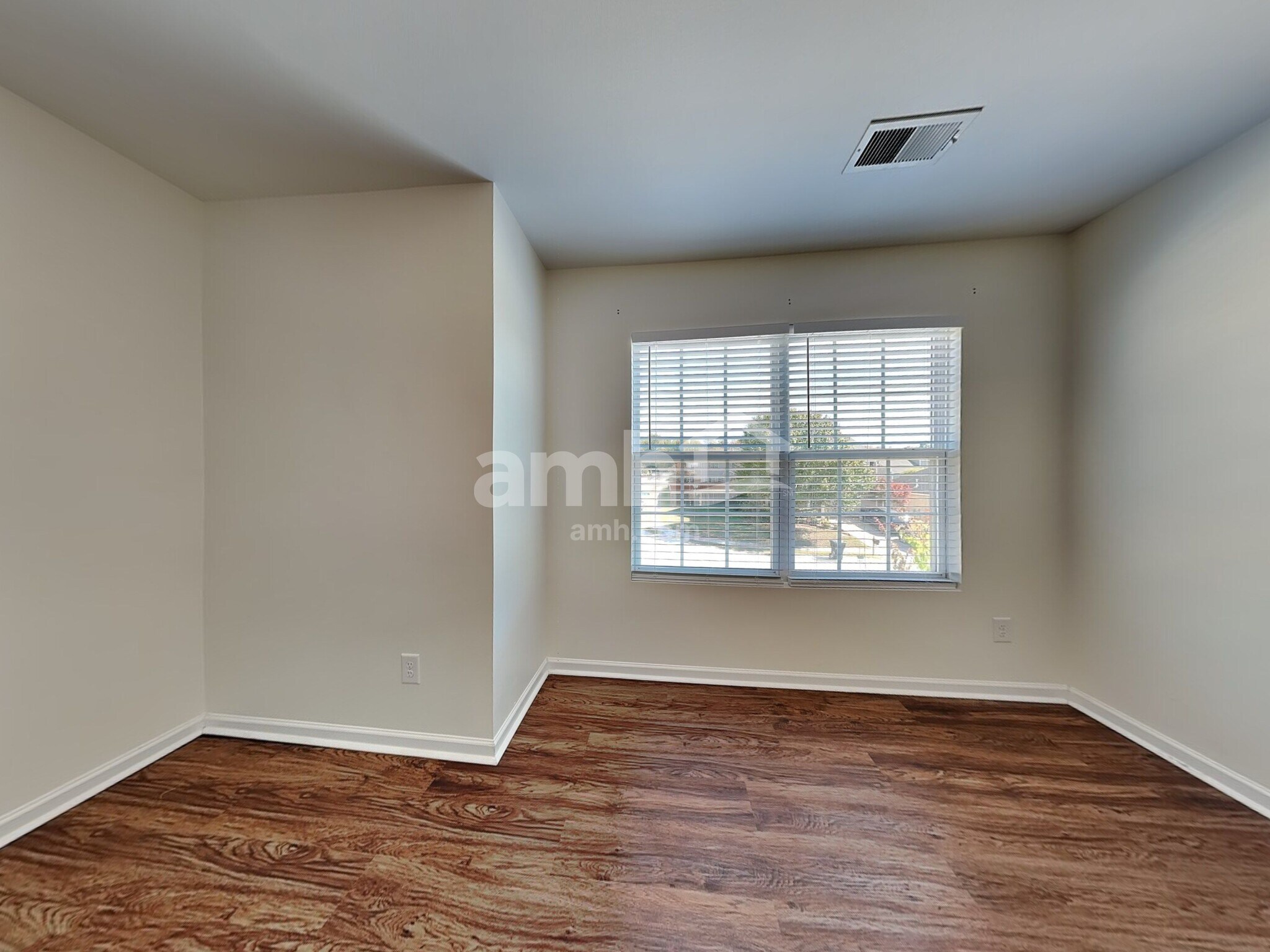 Building Photo - 193 Tysonridge Ct