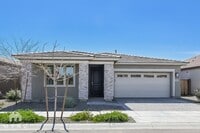Building Photo - 20887 E Swan Dr