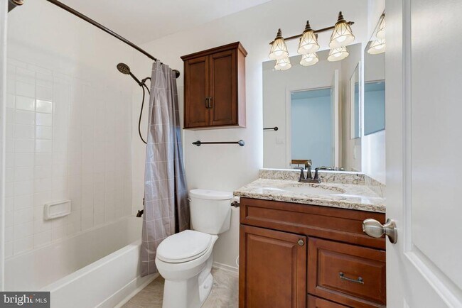 Building Photo - 10305 Bridgetown Pl