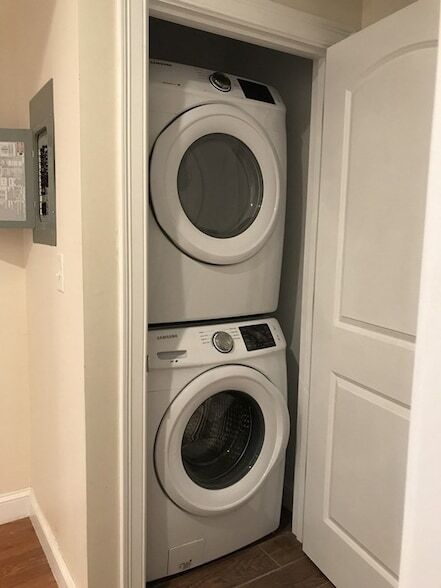 Building Photo - 6 Bispham St