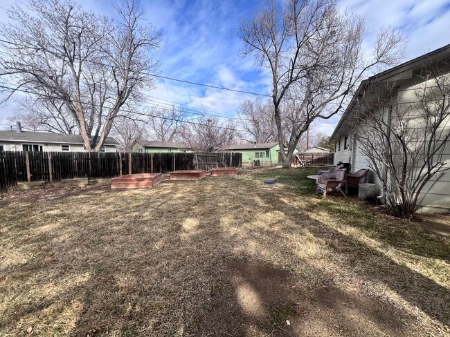 Building Photo - 1633 Elizabeth Ct