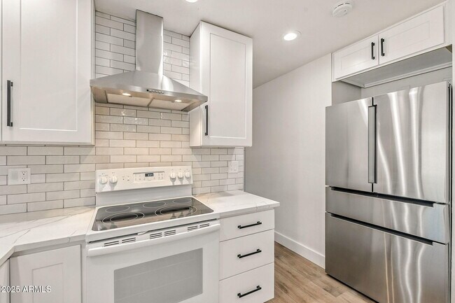 Building Photo - 9020 N 29th St