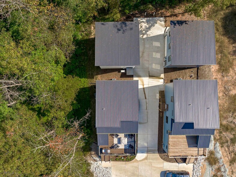 Building Photo - 3319A Fayetteville St