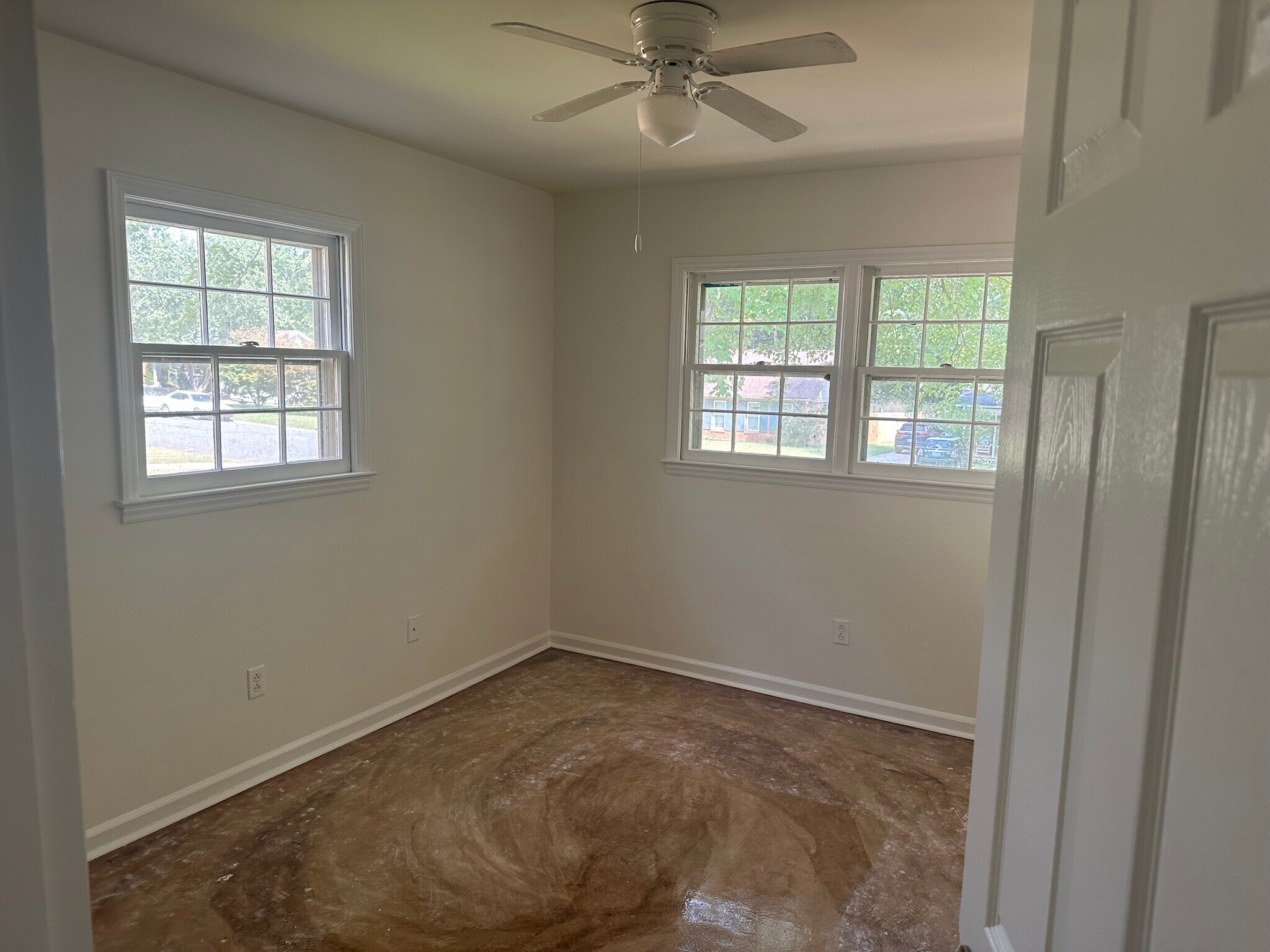 Building Photo - 10318 Starwood Dr