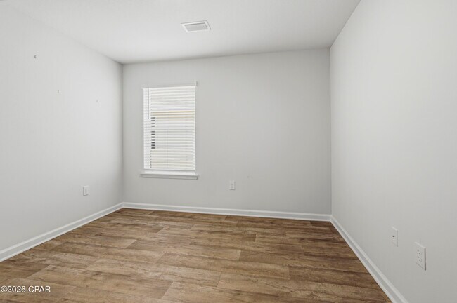 Building Photo - 256 Ryder Ln
