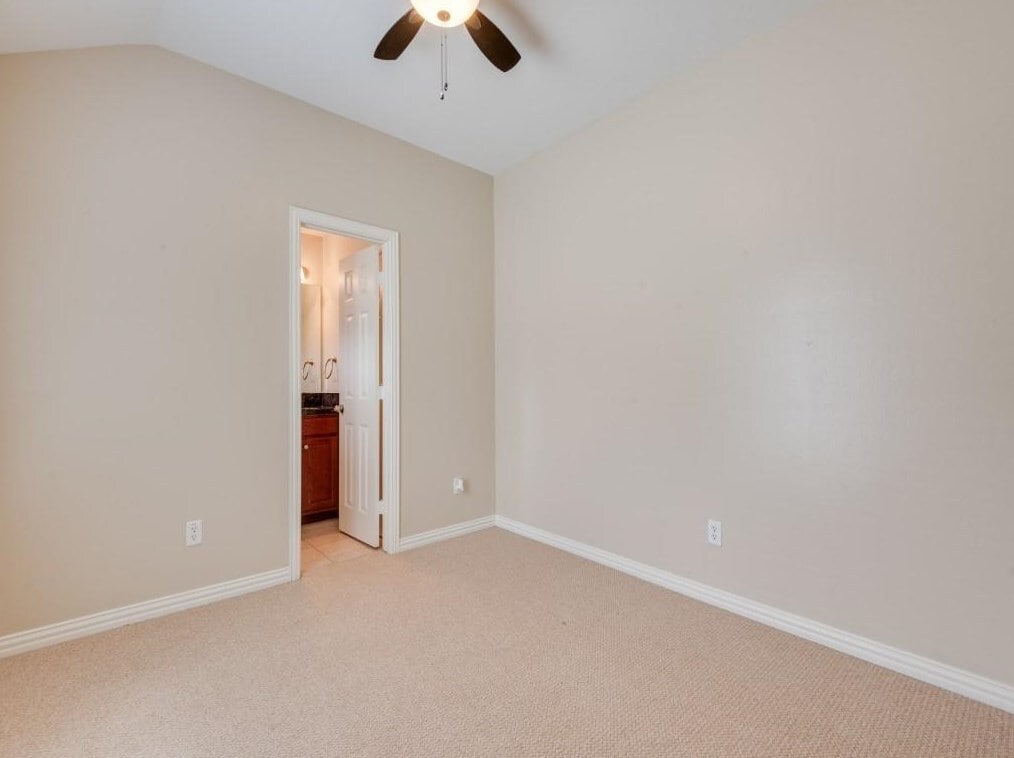 Bedroom 2 - 2407 Stutz Dr