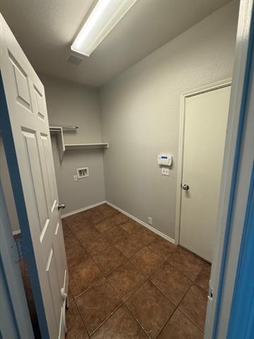 Building Photo - 9904 Sourwood Dr