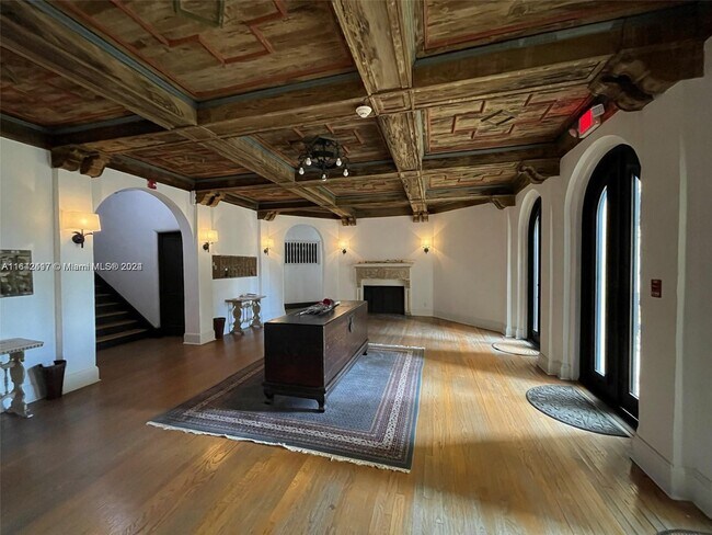 Building Photo - 3224 Biscayne Blvd
