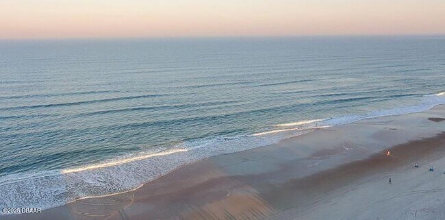 Building Photo - 2828 N Atlantic Ave