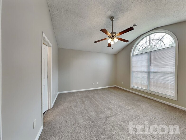 Building Photo - 3525 Brookstone Way