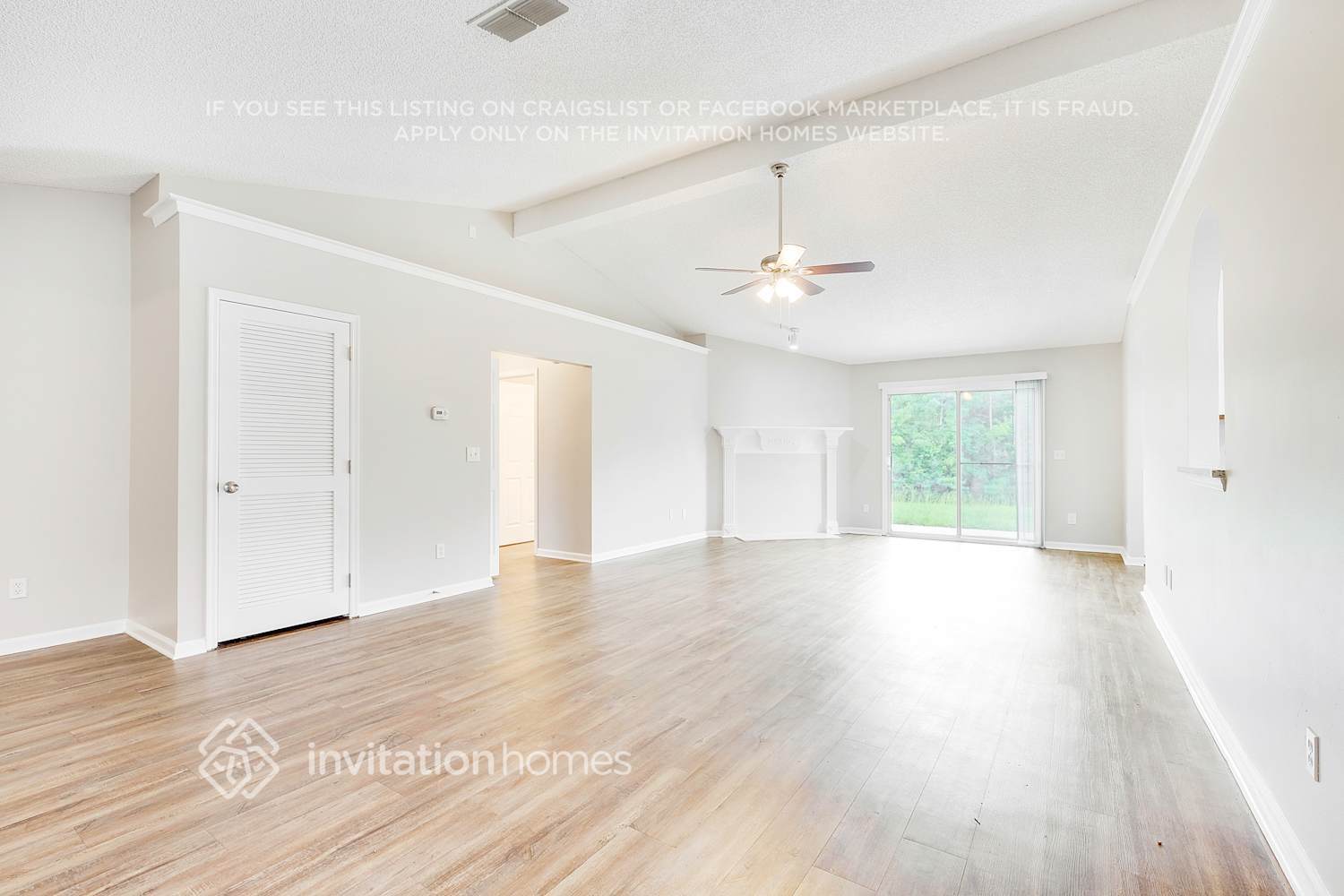 Building Photo - 8250 Rocky Creek Dr