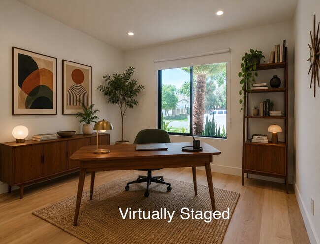 Building Photo - 1800 Oriole Dr