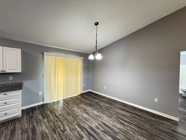 Building Photo - Beautiful 3 BD/2BA Home in Ocala!!!