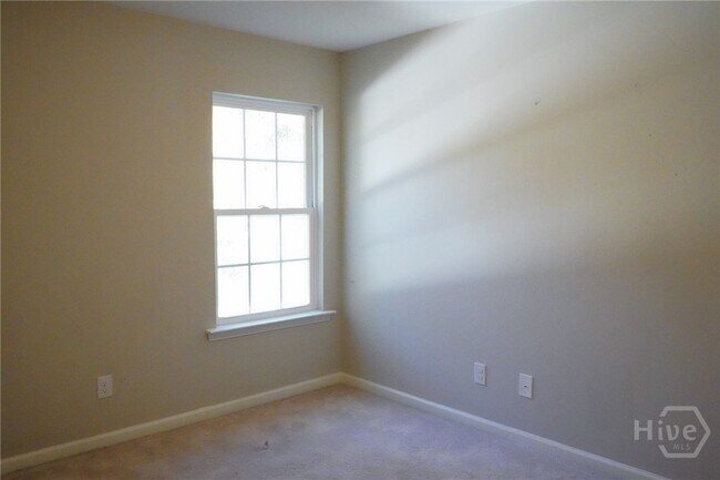 Building Photo - 103 Spoonbill Cir