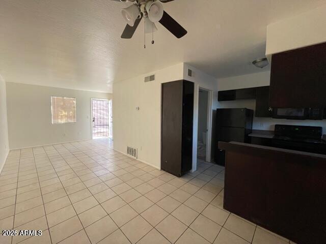 Building Photo - 4559 N 26th Dr
