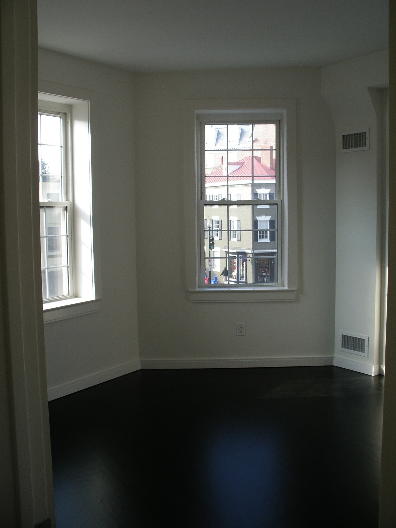Bedroom - 3144 N St NW