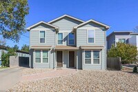 Building Photo - 1202 Morrow St