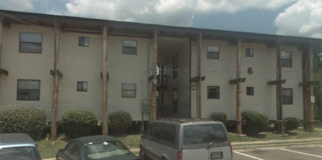 Primary Photo - Eastview Apartments