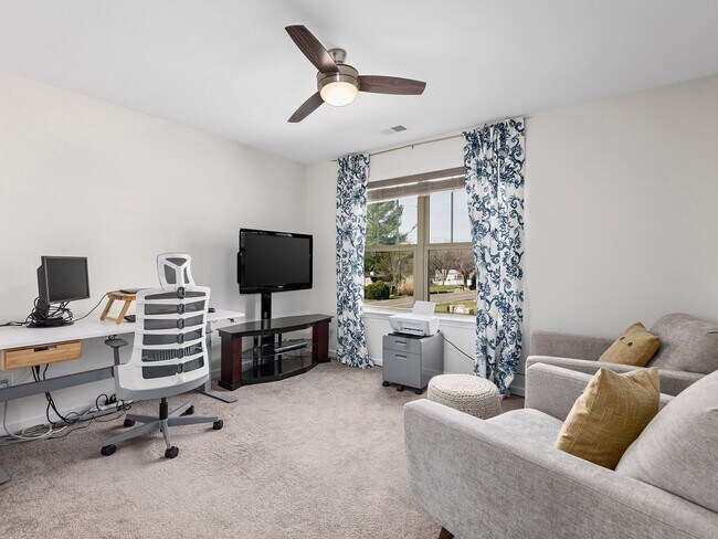 Building Photo - Beautiful Home with Room to Spare in Arden!
