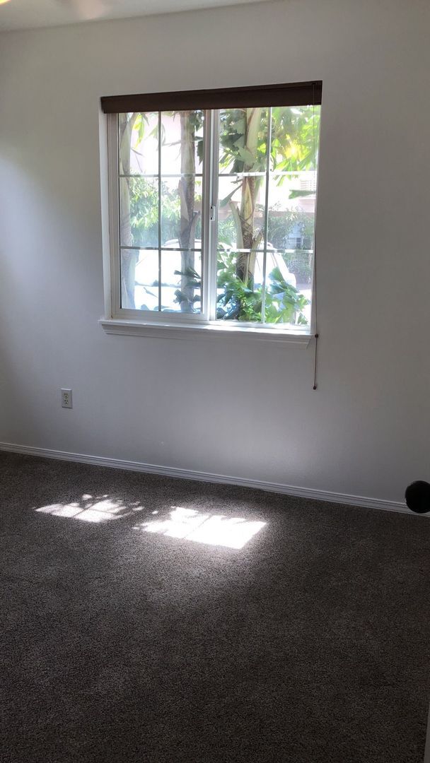 Building Photo - Highly Desirable Villas at Kenolio Ground Floor Corner Unit Available 5/1/26