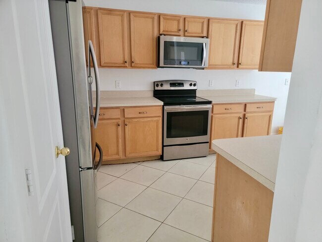 Building Photo - 12750 Sophiamarie Loop