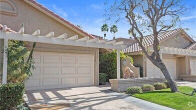 Building Photo - 41220 Woodhaven Dr W