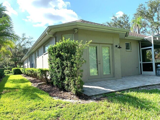Building Photo - 7452 Sea Island Ln